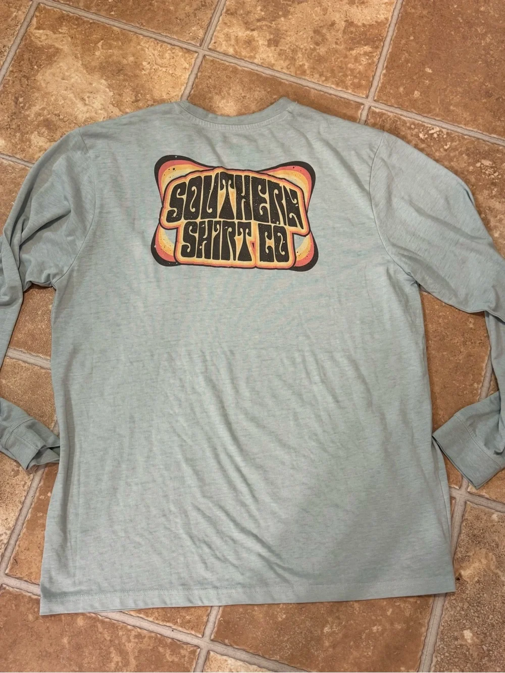 The Southern Shirt Co. long sleeve light weight light blue L/S tshirt men XL